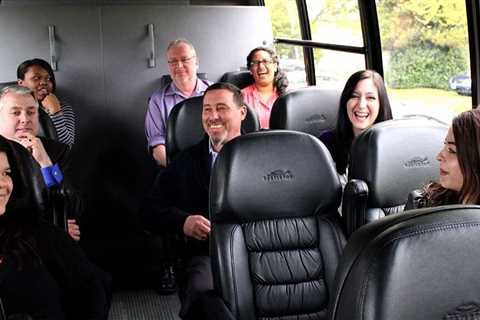Arlington Car Service - DFW Airport Limo Car Transfer Service in Arlington TX