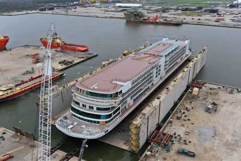New River Ship Viking Mississippi Floated Out in Louisiana