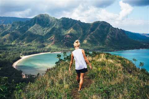 You Can Now Fly to Hawai‘i for as Little as $89—but You Need to Act Fast