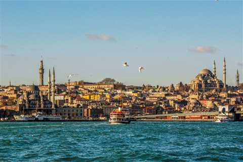 Is It Safe To Travel To Turkey Right Now? (2022 Safety Update)
