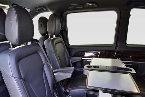 Why A Luxury Sedan Service Is The Perfect Choice For Airport Transportation In Cabo