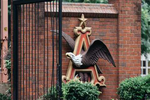 Can you tour anheuser busch?
