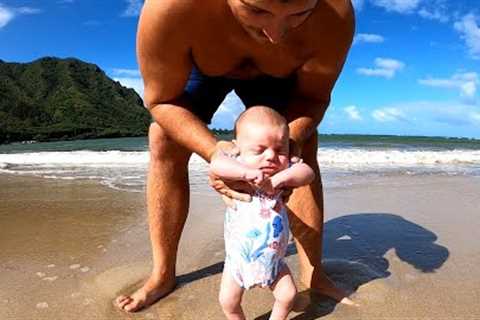 Kahana Bay beach in Ka''a''awa, Hawaii