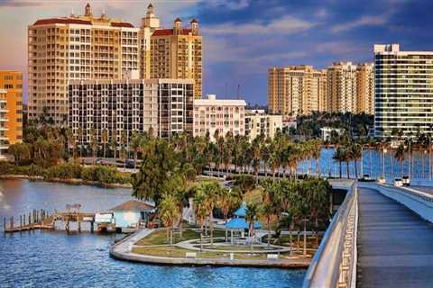 What indian tribes lived in sarasota florida?