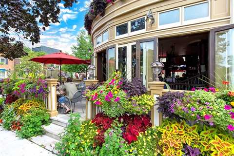 Explore the History and Natural Beauty of Canada's Smallest Towns