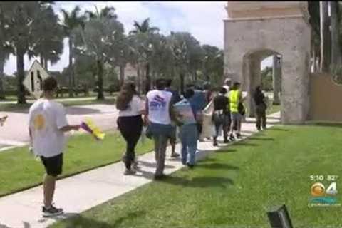 Gov. DeSantis refuels immigration debate for session