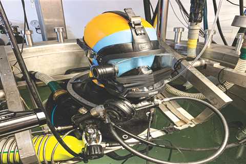 Face-Off: ScubaLab Tests 9 Full Face Masks