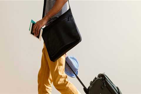 What to Wear and Pack When Moving by Airplane
