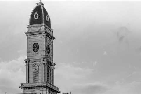 What is the history of Noblesville, Indiana?