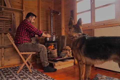 Wınter Camp In Wooden House /  Snowfall, Rain and fireplace sound / 4K Relaxing Camp video