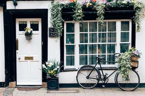 Top Reasons to Stay in a Bed and Breakfast When Going Away