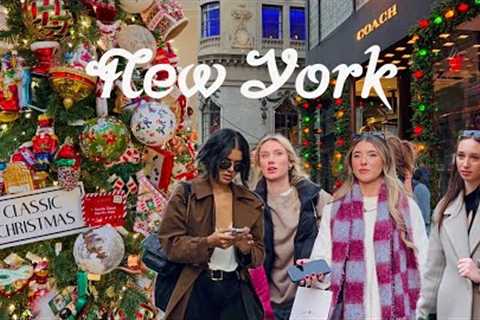 [4K]🇺🇸NYC Walk🗽Christmas Vibes in New York City🎄✨5th Ave Holiday Decorations | Nov 2023