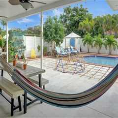 The Rise of Vacation Rentals in Hollywood, FL with Easy Access to Public Transportation