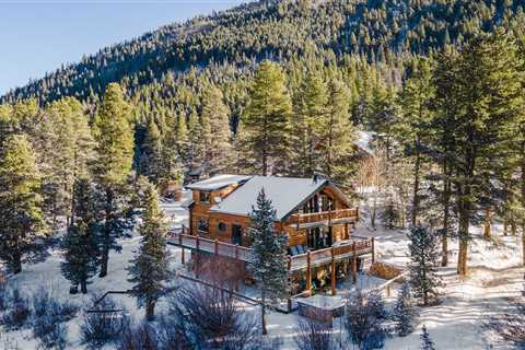 Capital One launches vacation rentals: Earn 5 miles per dollar plus a $50-$100 experience credit