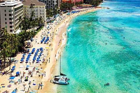 Exploring the Rich Customs and Traditions of Waikiki, Hawaii