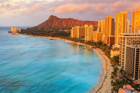 Exploring the Local Currency Used in Waikiki, Hawaii