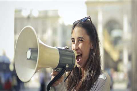 The Power of Historical Knowledge for Tour Guides in New York City