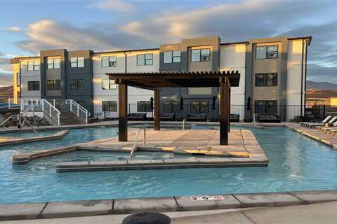 Modern Family Condo Near Zion - Sleeps 6 | Hurricane, UT